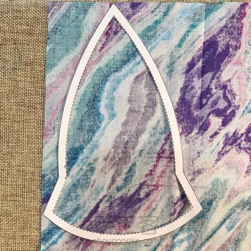 双面可戴六片式渔夫帽 第2步