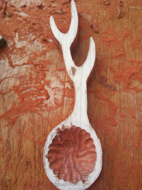血檀鹿角茶勺，最妖艳的鹿角勺 第4步