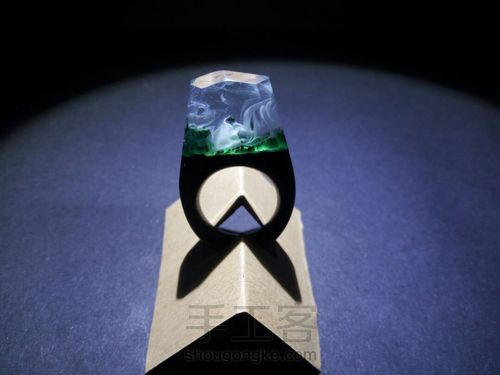 绿色系滴胶木戒指教程 第17步