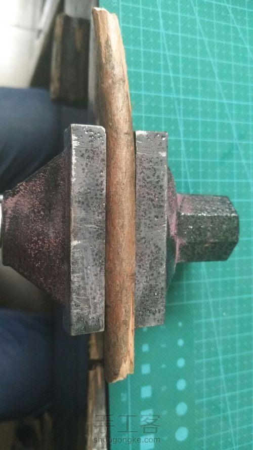 随心流线型掏耳勺 第1步