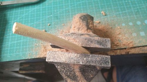 随心流线型掏耳勺 第2步