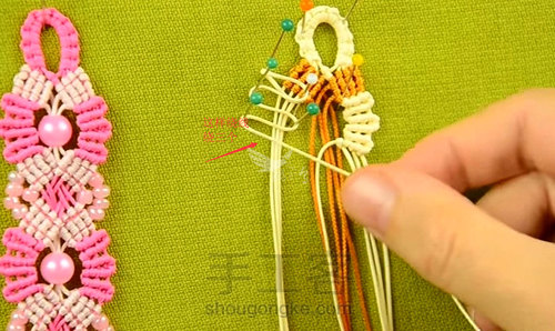 粉色好看手链，易学就会，要说谢谢请到留言区。。。 第28步