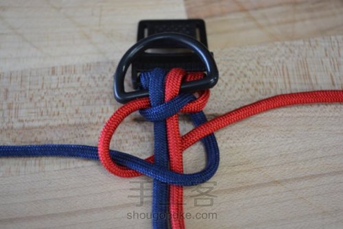 一款简单的蛇结宠物犬编织项圈 第20步