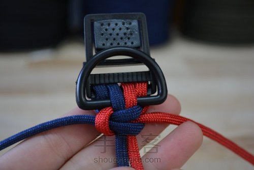 一款简单的蛇结宠物犬编织项圈 第21步