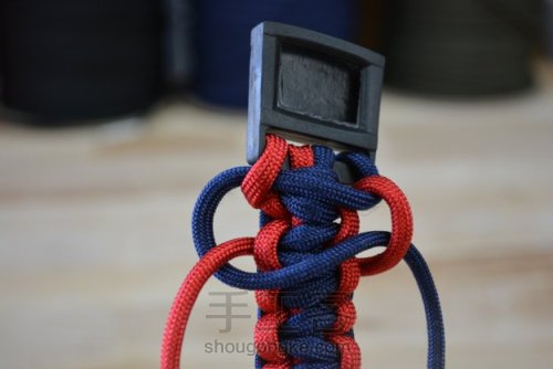 一款简单的蛇结宠物犬编织项圈 第34步