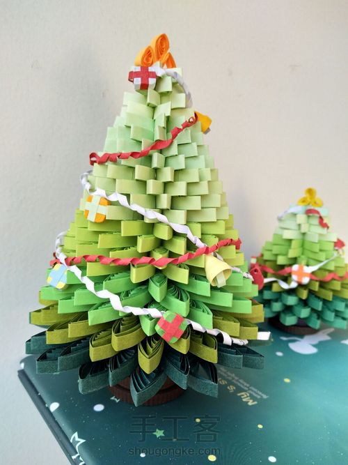 衍纸立体圣诞树 第15步