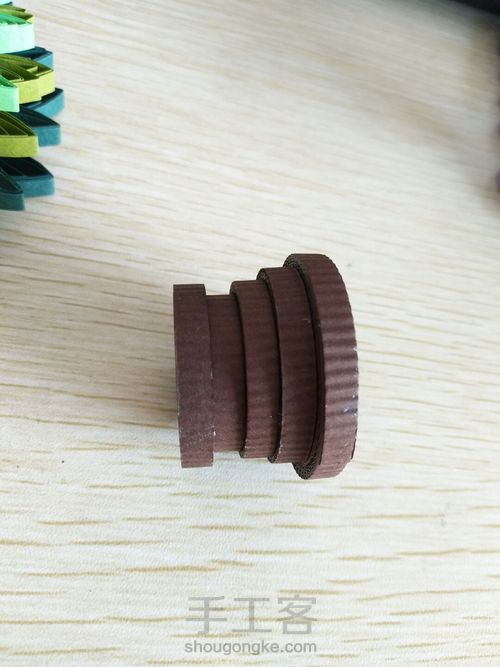 衍纸立体圣诞树 第7步