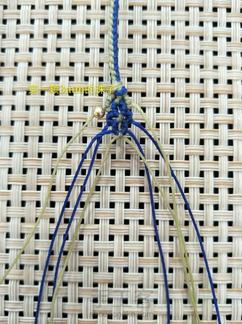 天使的眼睛，八股辫手链 第11步