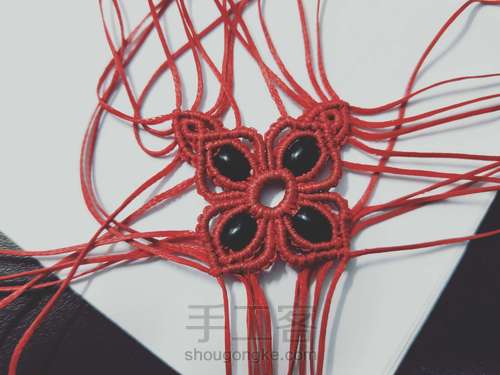 四瓣吊坠 第16步