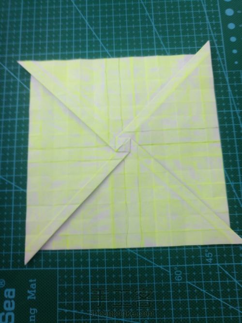 玫瑰纸鹤折法 第9步
