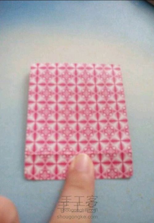 扑克折笔筒 第5步
