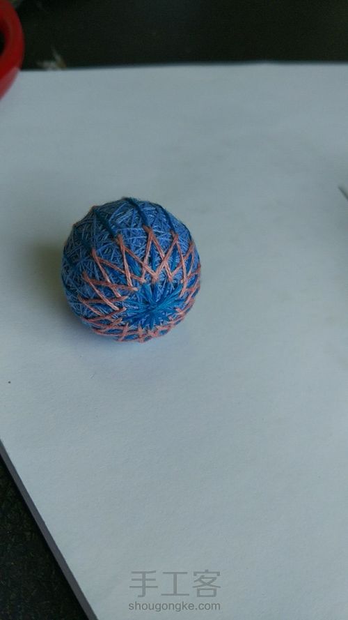 手鞠球小发饰 第4步