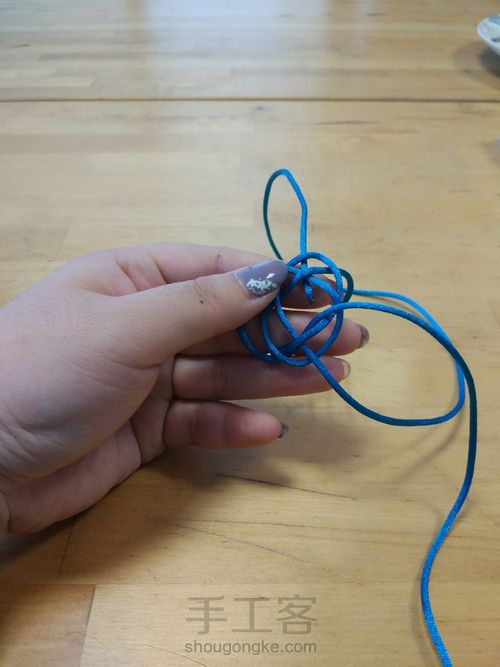 纽扣结 第8步