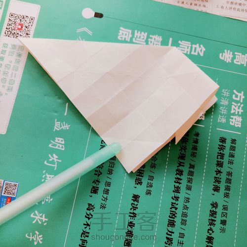 戴帽子的萌娃娃 第4步