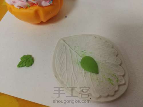 【原创】万圣节粘土甜品制作 第6步
