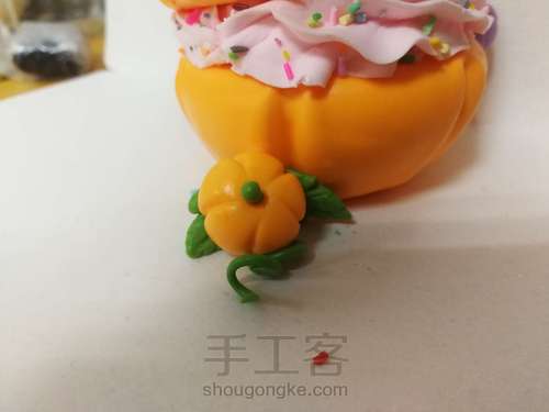 【原创】万圣节粘土甜品制作 第9步