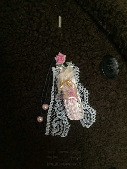 吊坠小胸针 第12步