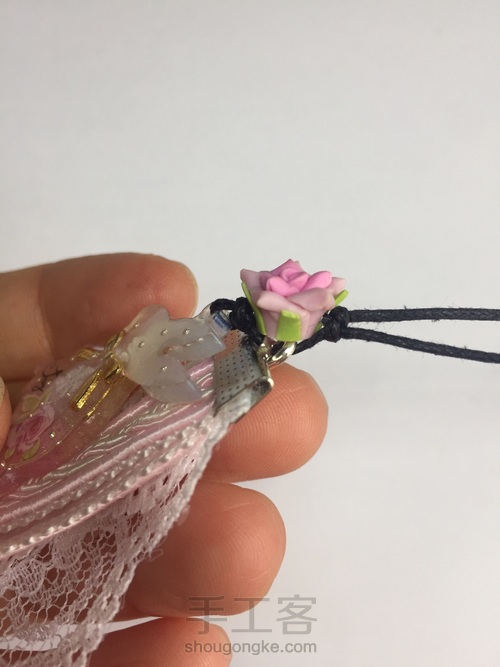 吊坠小胸针 第9步