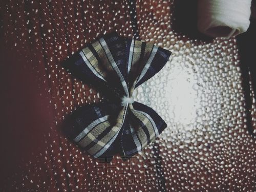 制作一个独一无二的蝴蝶结头饰 第12步