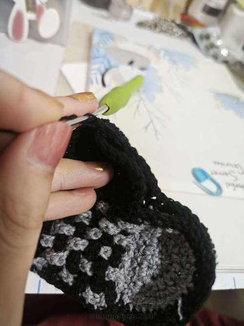 爱心拼色蛋兜 第26步