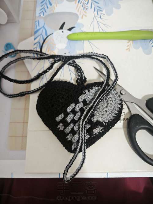 爱心拼色蛋兜 第32步