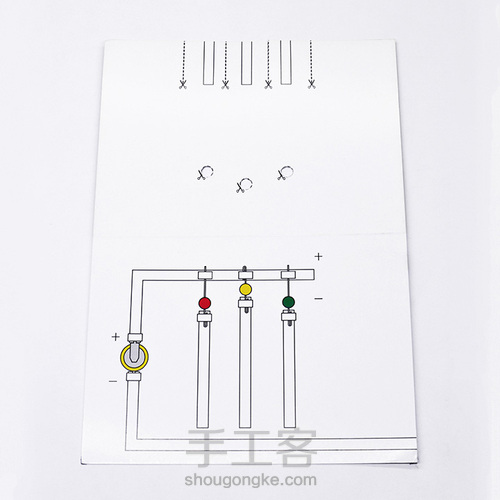 纸电路游戏卡片制作教程 第2步