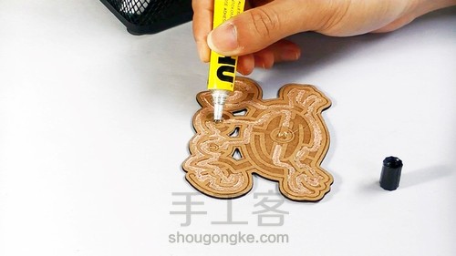 画笔电子学趣味电路游戏课程:第一讲,小螃蟹迷宫电路 第2步