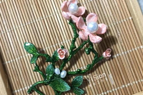 【人怜花似旧】精美梅枝饰品 第5步