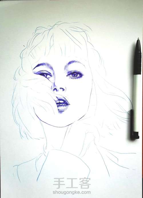 圆珠笔人物画 第2步