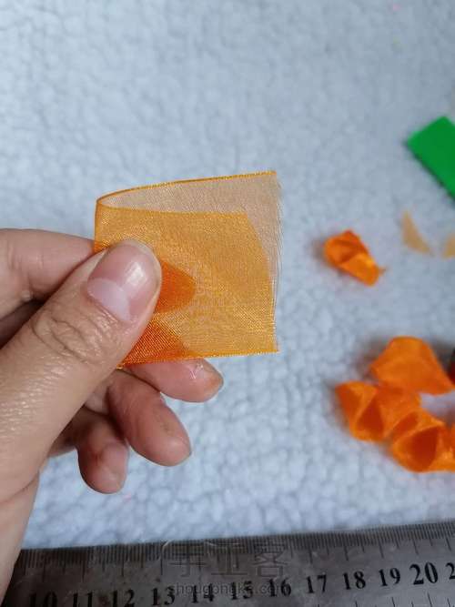 中国风.花朵流苏款儿童发饰 第2步