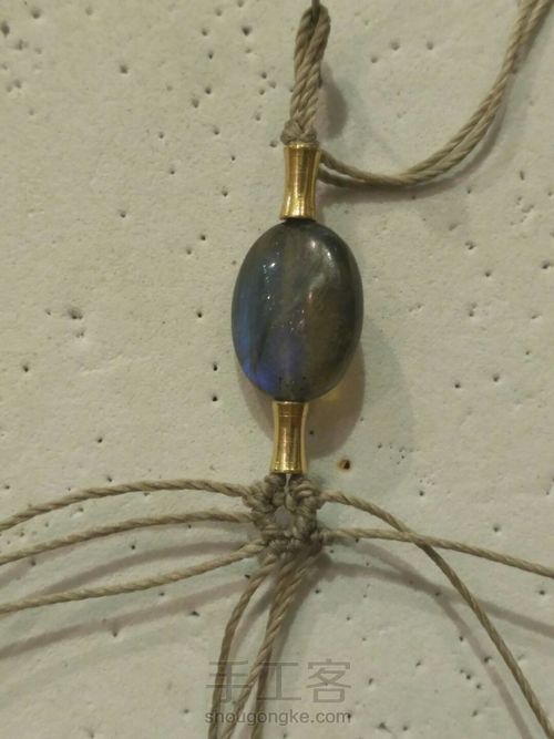 【原创】手链——双鱼吸珠 第9步