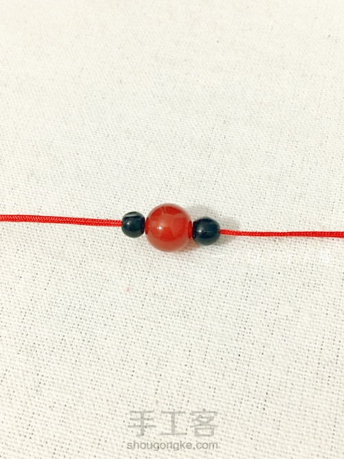 斜卷结手绳,第一次拍过程图 第3步