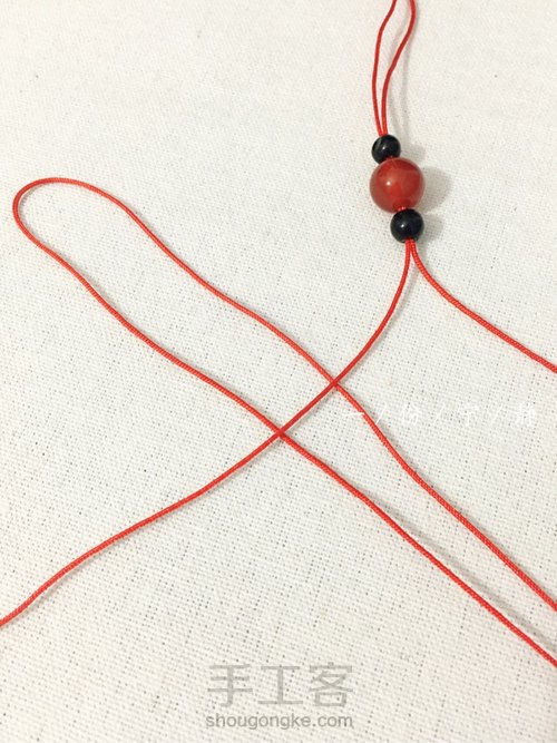 斜卷结手绳,第一次拍过程图 第4步