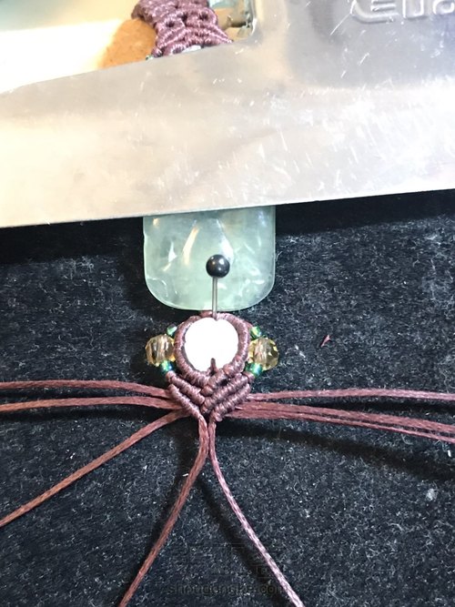 翡翠荷叶手牌手绳 第18步