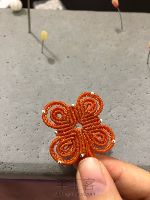 胸针 四瓣花（上） 第1步