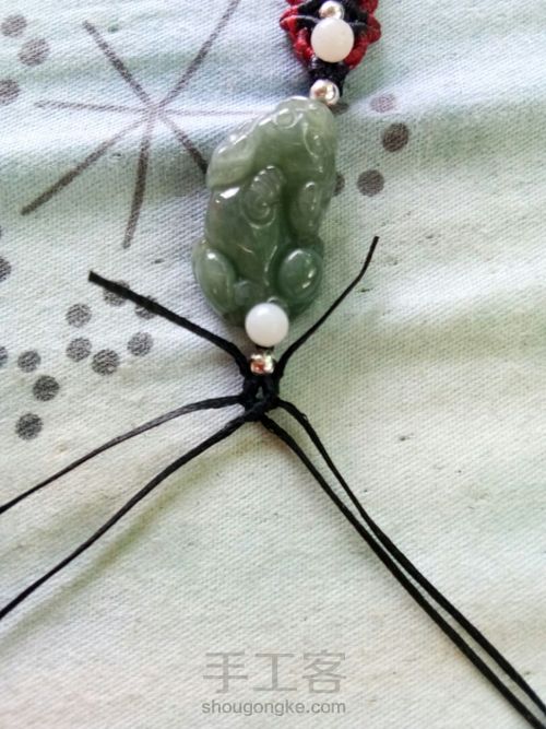 首创翡翠貔貅手链男士款 第5步