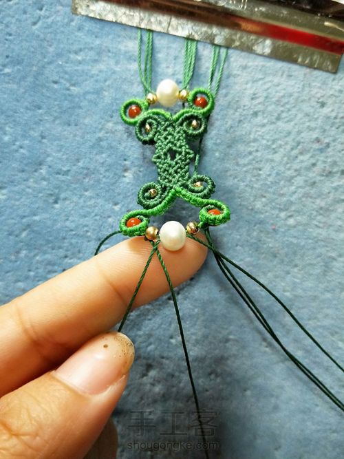 南红花花手链 第47步