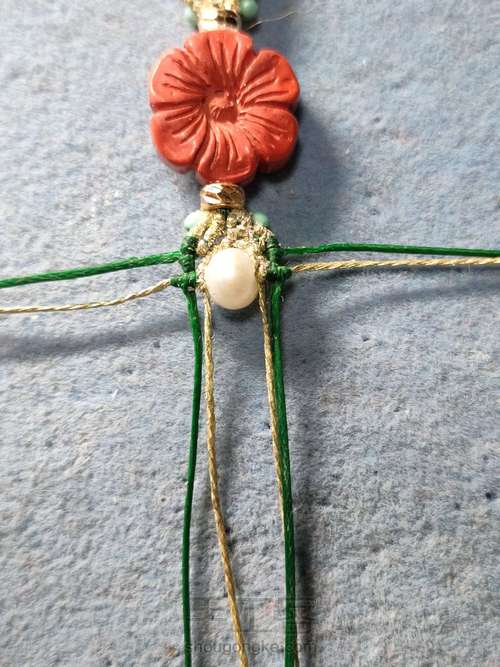 朱砂花朵手链 第18步