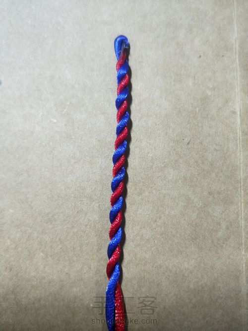 基础结两股辫 第4步