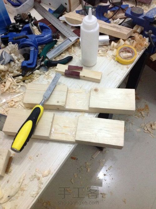 原木落地灯制作教程 第2步