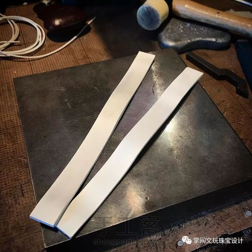 【掌间手工学院】大牌羽毛工艺解析! 第4步