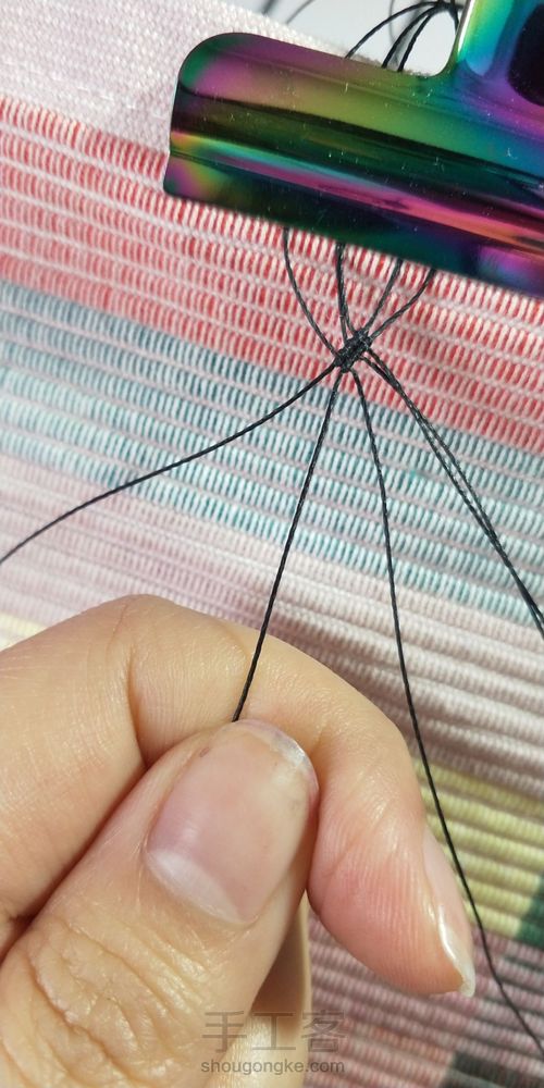 黑尖晶锁骨链 第3步