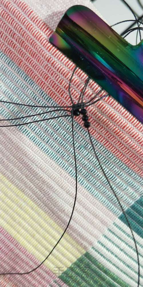 黑尖晶锁骨链 第6步