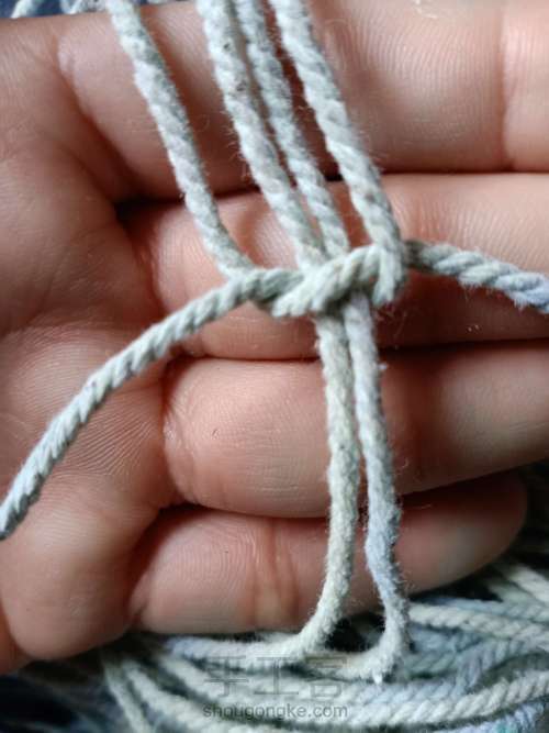 棉绳编织手工渔网包包 第1步