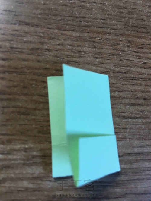 一看就懂的四叶草🍀叠法 第5步