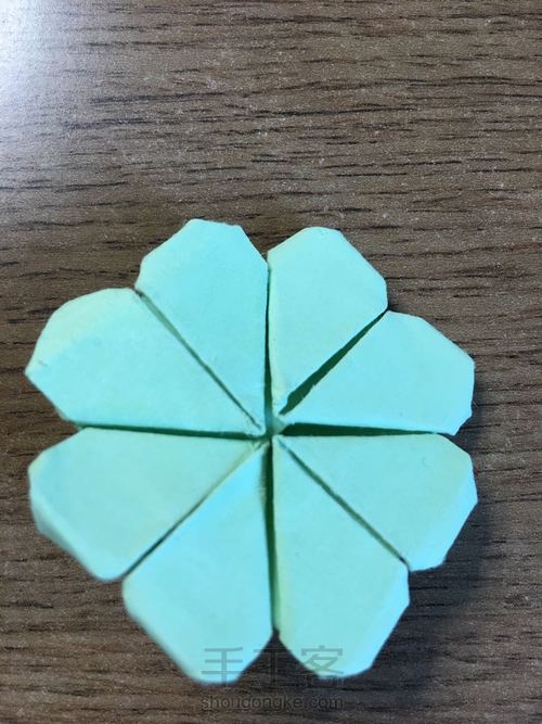 一看就懂的四叶草🍀叠法 第15步