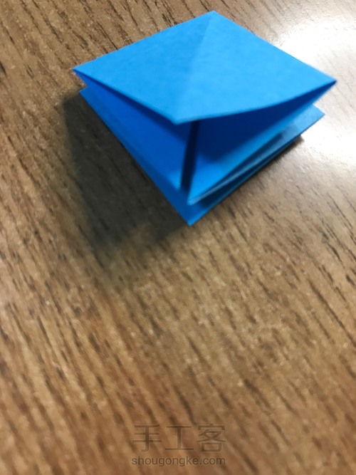 小小的千纸鹤 第2步