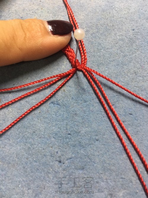 一款简单的尾扣 第2步