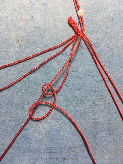 一款简单的尾扣 第3步