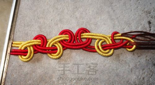 绕线项链挂绳 第7步